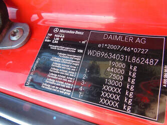 2014-mercedes-benz-actros-1428991-45822766