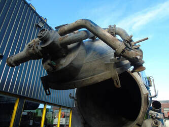 2004-volvo-fm-1428992-45822774