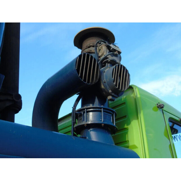 2004 Volvo FM-45822780