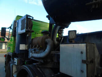 2004-volvo-fm-1428992-45822784