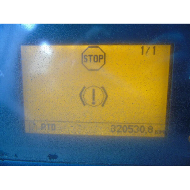 2004 Volvo FM-45822810