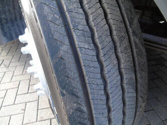 2004-volvo-fm-1428992-45822814