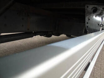 2008-daf-cf-1428999-45823026