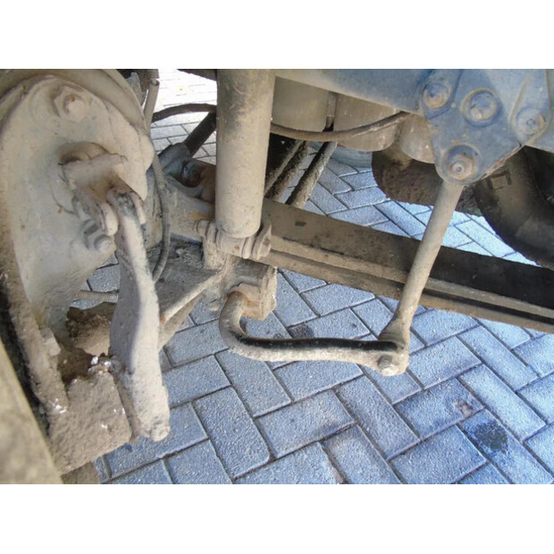 2000 Volvo FM 12.340-45823207