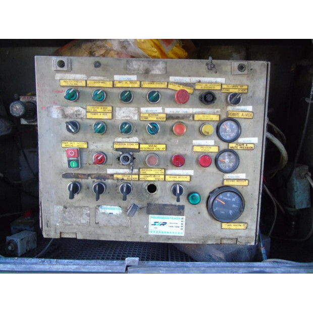 2000 Volvo FM 12.340-45823224