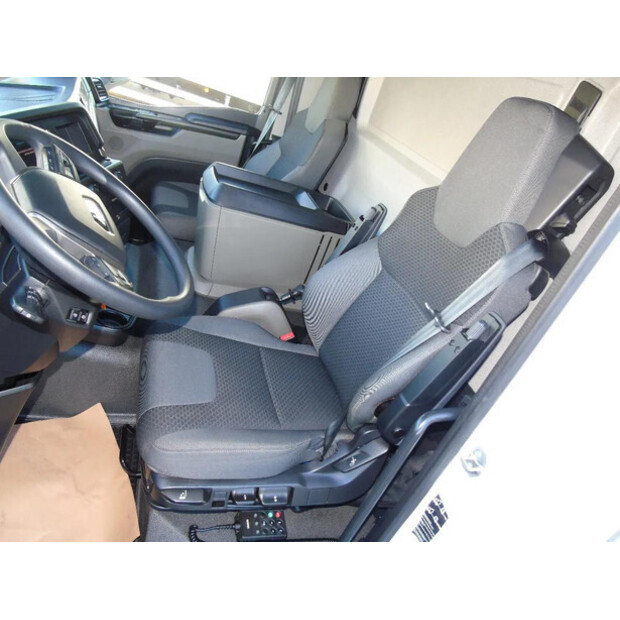 2022 MAN TGL-45823242