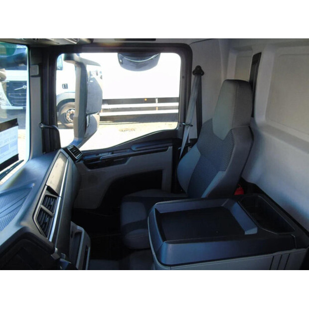 2022 MAN TGL-45823262