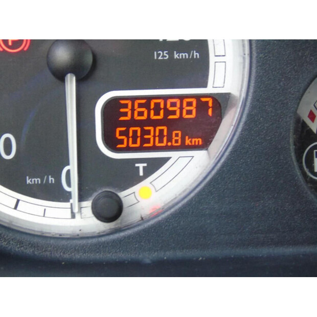 2012 DAF CF-45823367