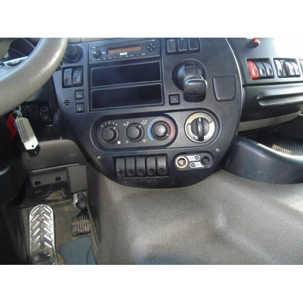 2012 DAF CF-45823369