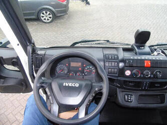 2020-iveco-eurocargo-1429016-45823573