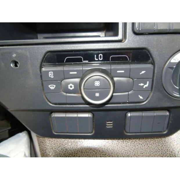 2018 DAF CF-45823629