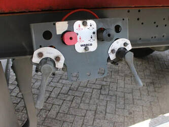 2016-daf-xf106-460-1429018-45823650