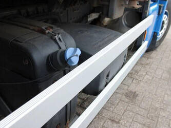 2016-daf-xf106-460-1429018-45823663