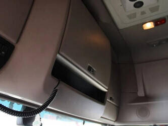 2016-daf-xf106-460-1429018-45823671