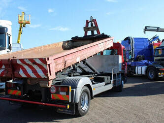 2003-mercedes-benz-atego-1429019-45823695