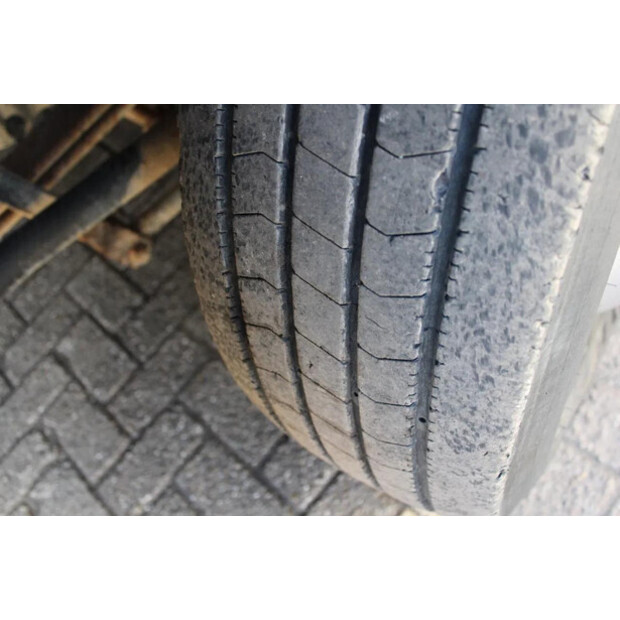 2003 Mercedes-Benz ATEGO-45823700