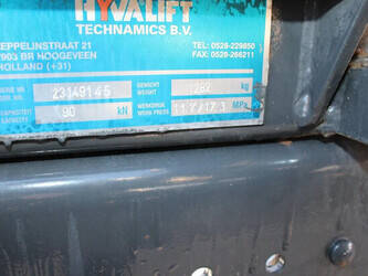 2003-mercedes-benz-atego-1429019-45823701