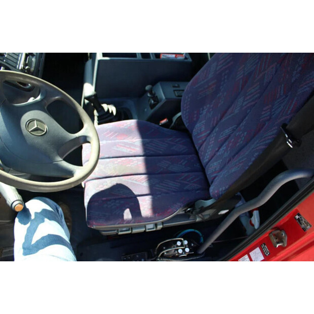 2003 Mercedes-Benz ATEGO-45823722