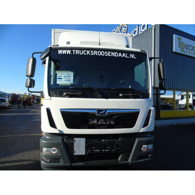 2020 MAN TGM 18.250-45823728