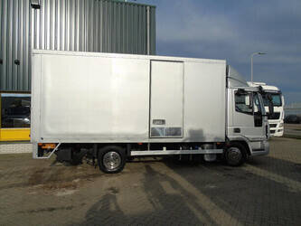 2011-iveco-eurocargo-1429021-45823763