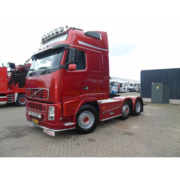 2007 فولفو FH-45823822