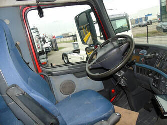 2007-volvo-fh-1429023-45823828