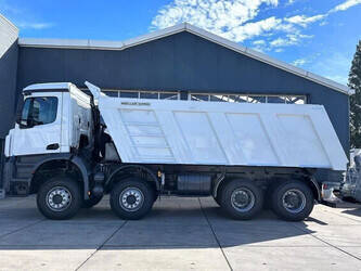 2025-mercedes-benz-arocs-4140-1429029-45823965