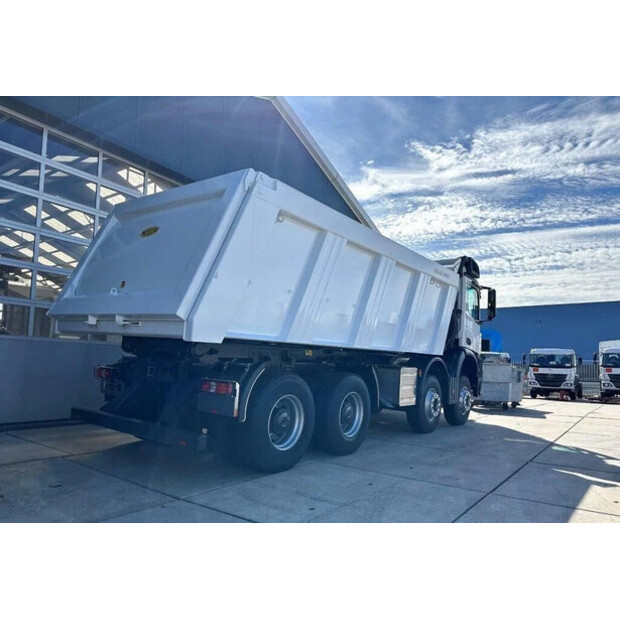2025 Mercedes-Benz Arocs 4140-45824102