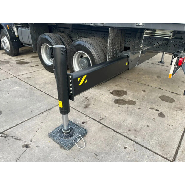 2025 مرسيدس بنز Arocs 4140-45824207