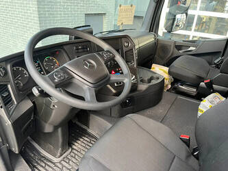 2025-mercedes-benz-arocs-4140-1429036-45824212