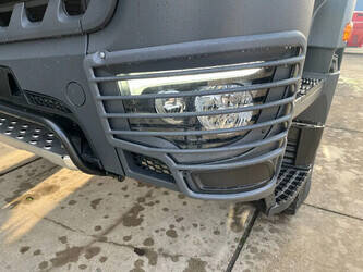 2025-mercedes-benz-arocs-3340-1429038-45824265