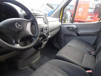 2014-mercedes-benz-sprinter-516-45824319