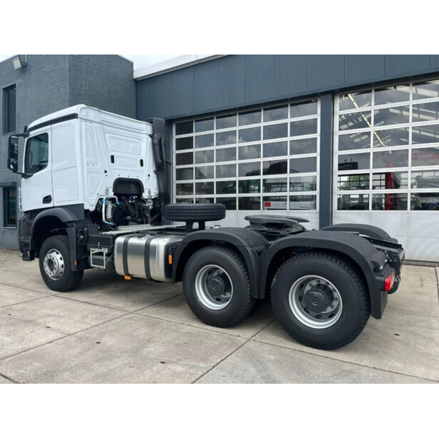 2025 Mercedes-Benz ACTROS 3348-45824327