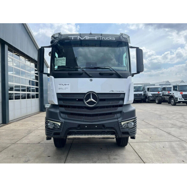 2025 Mercedes-Benz ACTROS 3348-45824363