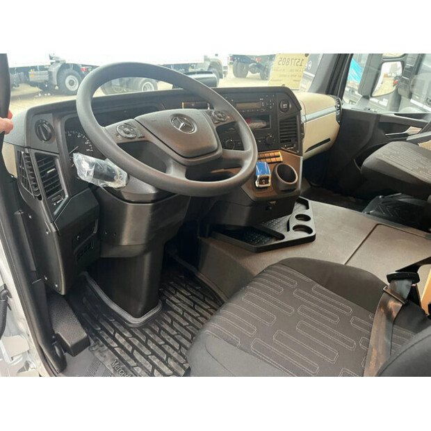 2025 Mercedes-Benz Arocs 4058 AS-45824450