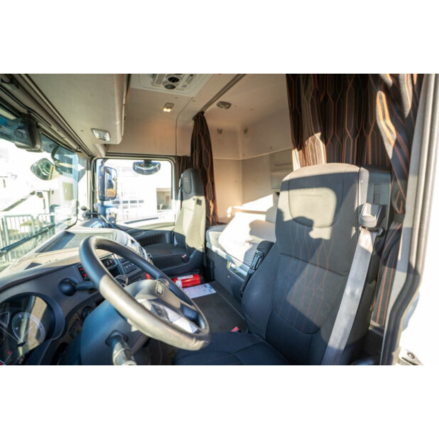 2020 داف XF 480-45824480