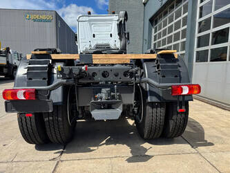 2025-mercedes-benz-arocs-4058-as-1429050-45824582