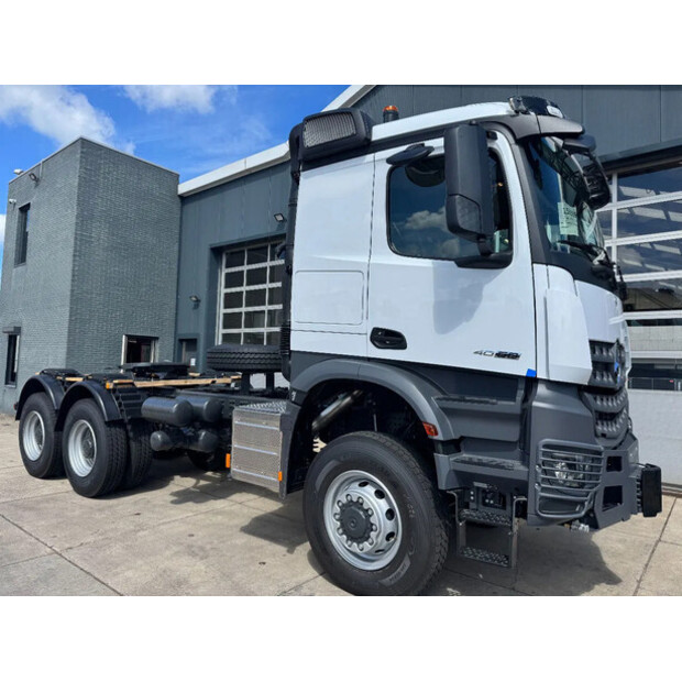 2025 مرسيدس بنز Arocs 4058 AS-45824589