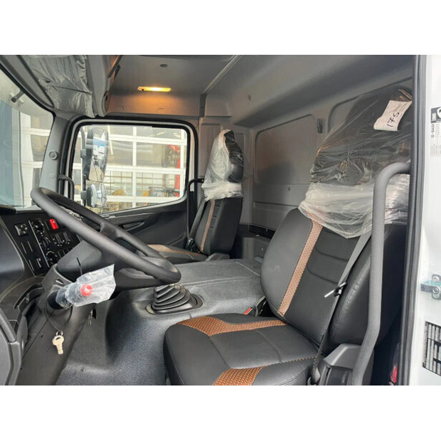 2025 مرسيدس بنز ATEGO 1725-45824633