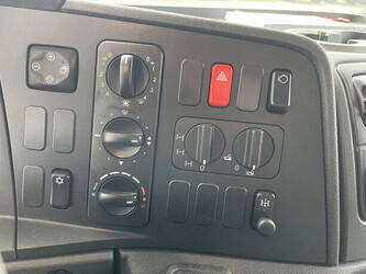 2025-mercedes-benz-atego-1725-1429052-45824657