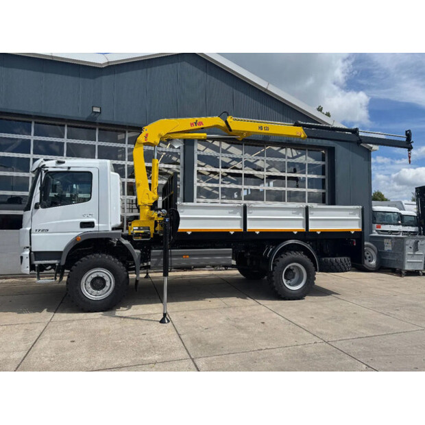 2024 مرسيدس بنز ATEGO 1725-45824693