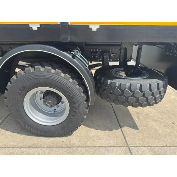 2024 مرسيدس بنز ATEGO 1725-45824711