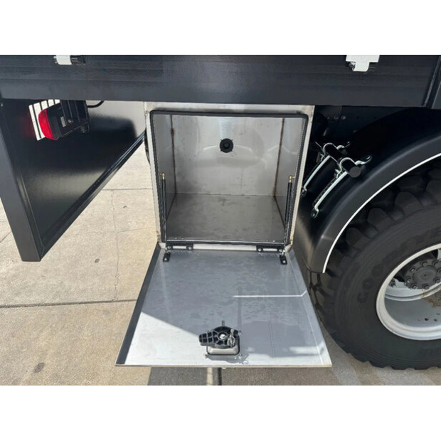 2024 مرسيدس بنز ATEGO 1725-45824712