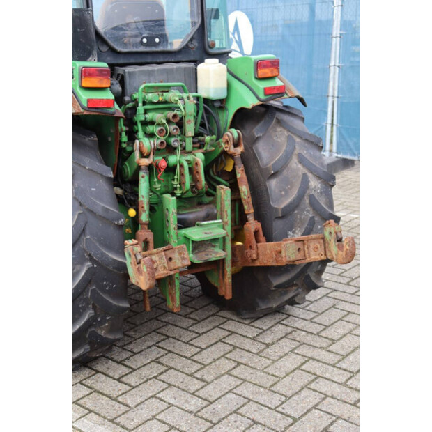 JOHN DEERE 5615 V-45824738