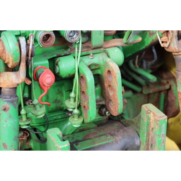 JOHN DEERE 5615 V-45824742