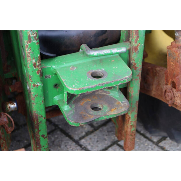 JOHN DEERE 5615 V-45824743