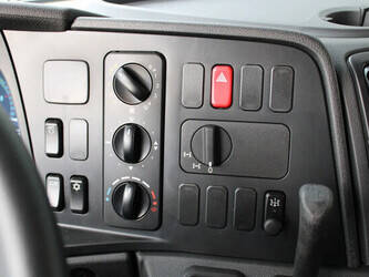 2025-mercedes-benz-axor-3344-1429059-45824836