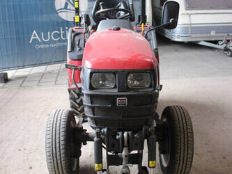 2006-shibaura-st318-hs-45824854