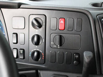 2025-mercedes-benz-axor-3344-1429060-45824863