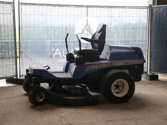 Image de TONDEUSES 2010 Iseki SZ330